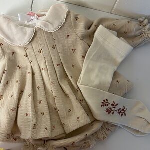 Cream Floral Baby Diaper set with Tights